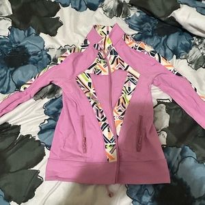 Very fitted work out material jacket